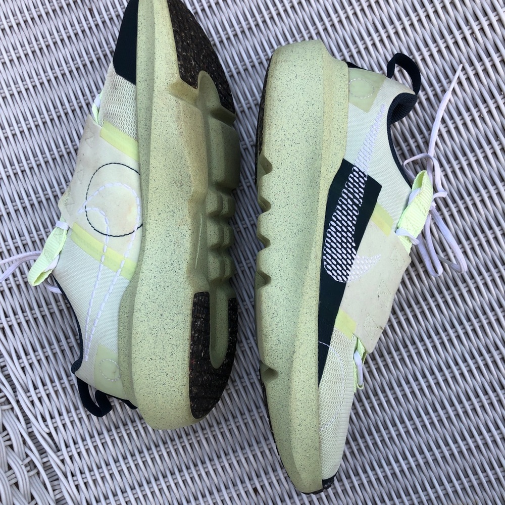 Nike Crater Impact sneakers size 7Y (8.5) Women’s DB3551-310 - Picture 3 of 8